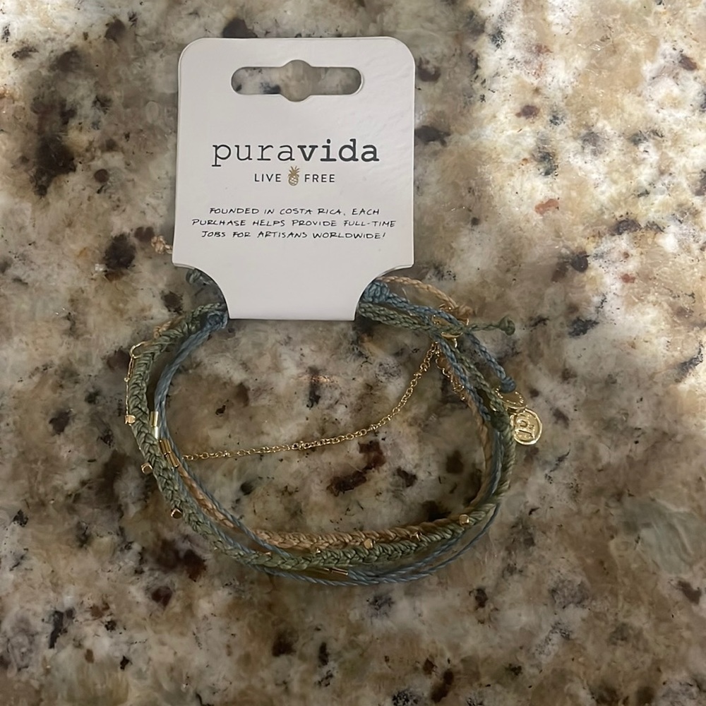 Puravida monthly club October pack
